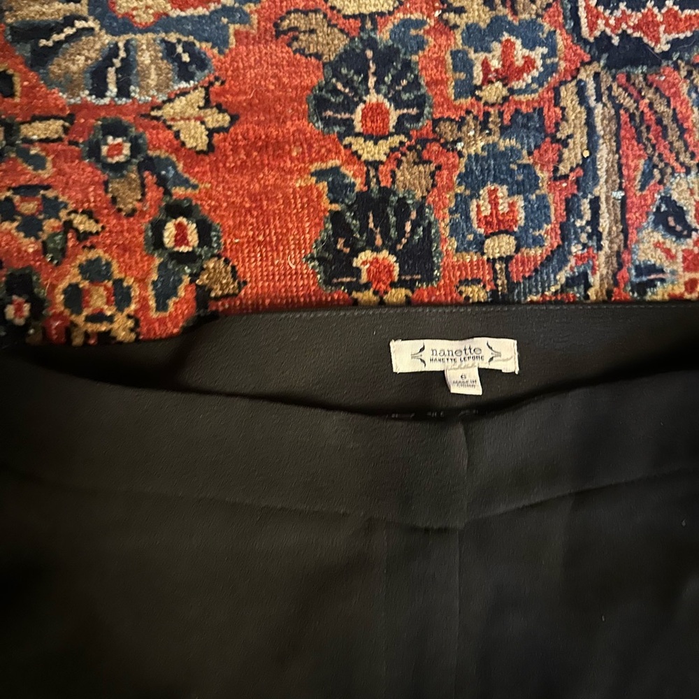 Nannette L. Dress pants